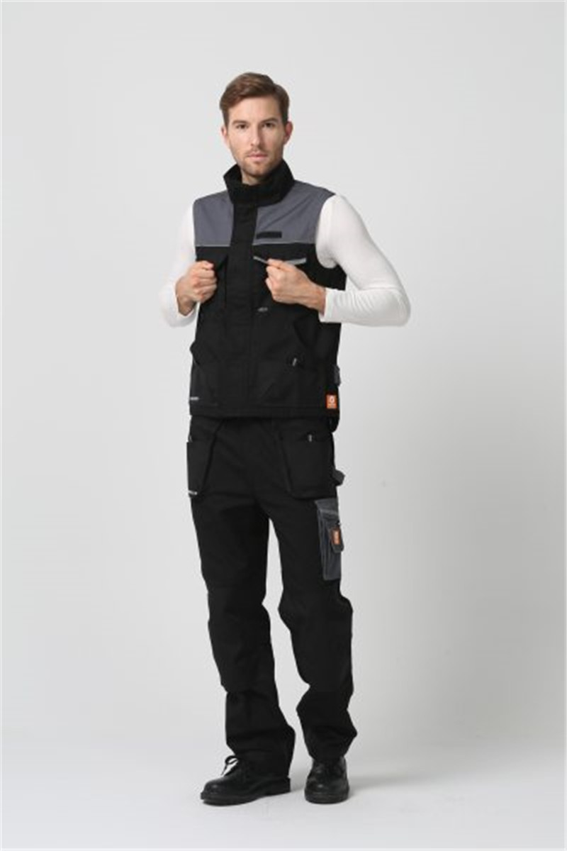 Tomax Lightweight Mens Vest With 2 Large Side Pockets