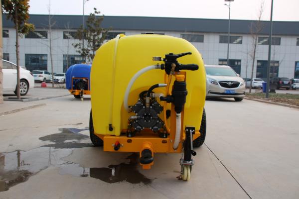 Commercial Autonomous Orchard Sprayers Traction Air Supply Orchard Mist Sprayer