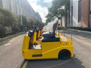 China 8000 Kg Electric Towing Tractor Baggage Towing Tractor Four Wheel wholesale