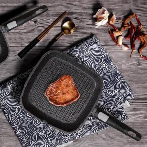 China Cast Iron Stovetop Grill Pan Enamel Casserole Non Stick BBQ Grill Pan wholesale