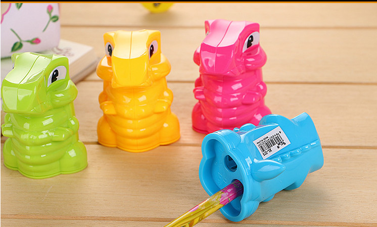Various Colors Manual pencil sharpener 3.5cm Kids Children Stationery Supplies Animal Mini Piggy Piglet Dinosaur