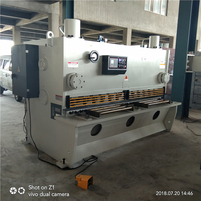 E21s Controller Hydraulic Guillotine Shearing Machine Sheet Metal 4mm 16 Times/Min