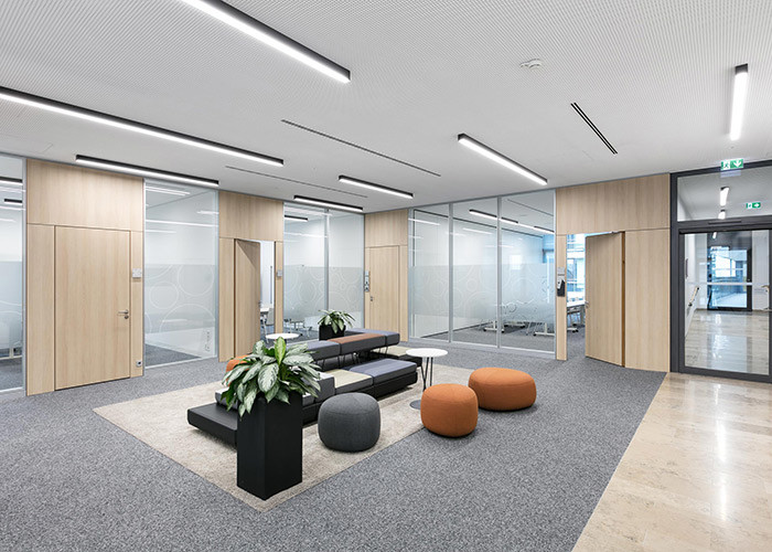 Sound Insulation Indoor Partition Wall Manufacturer Good Package Full Height Aluminum With Tempered Glass