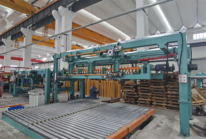 Stainless Steel SUS304 316L Rotary Shear Fly Cut To Length Line 0.3 - 2 X 1000