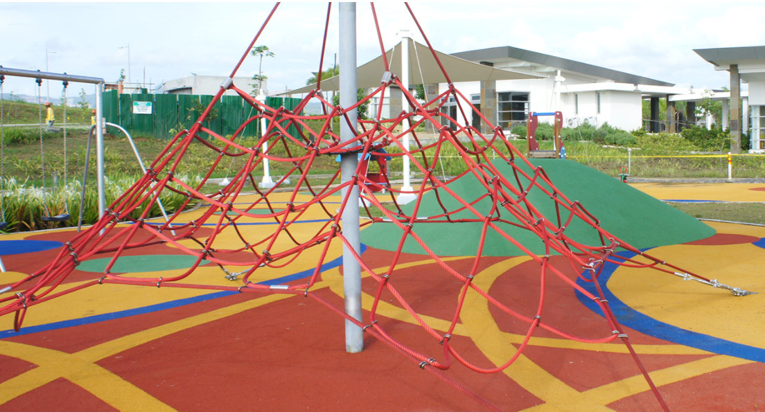 Triangle Large Playground Climbing Net Polyester Combination Rope SGS Certificated