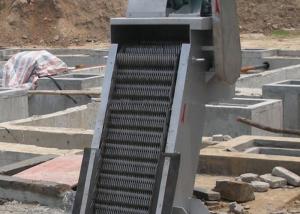 China 1110mm Wide Mechanically Raked Bar Screen , 750W Auto Bar Screen wholesale