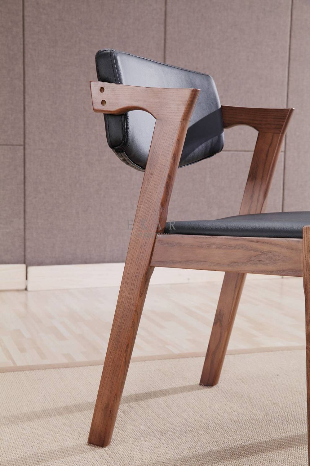 Modern Design Ash Wood Hotel Pu Leather Dining Room Chair