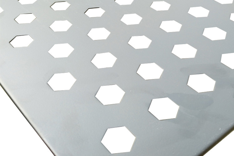 Hexagonal Hole 5mm Length 1.5m Perforated Aluminium Panels