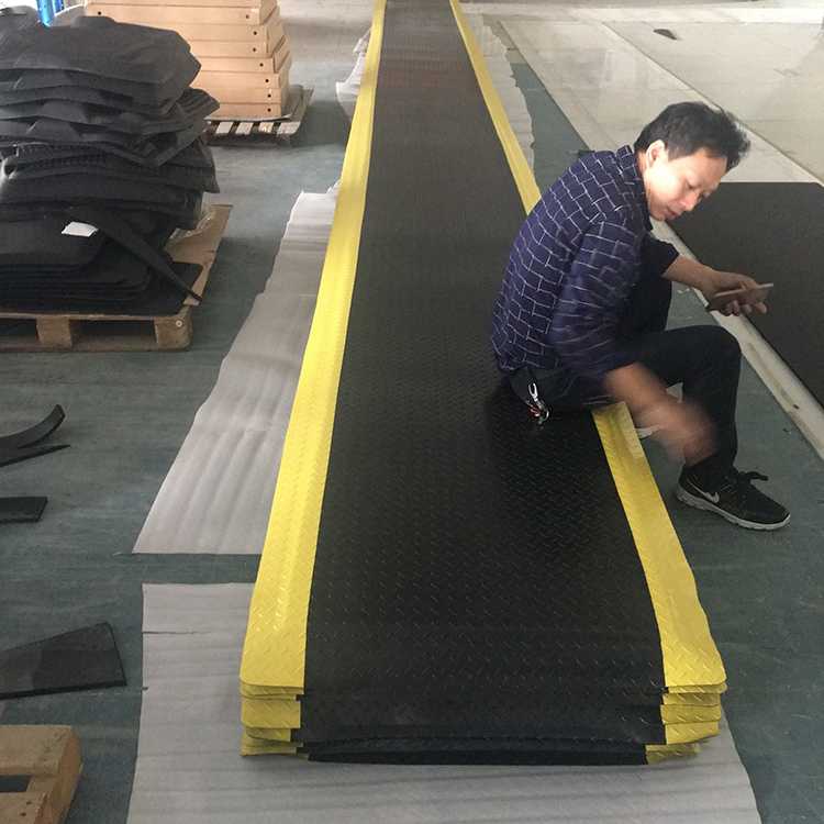 Black Yellow Car Floor 20m 10e9 Ohm EVA ESD Mat