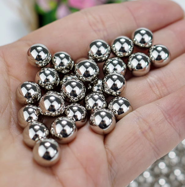 HRC58-65 Stainless Grinding Media Steel Ball Precision Corrosion Resistant