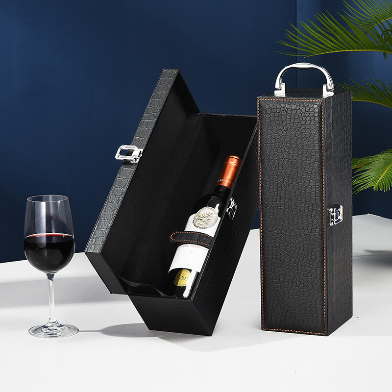 Waterproof Practical Leather Wine Gift Box , Thickened Single Wooden Wine Box