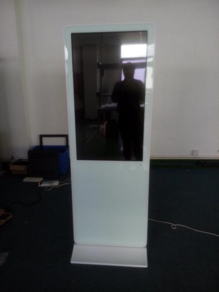 Quality 75 inch indoor super slim Touchscreen Kiosk Display Totem Free Standing with white color for sale