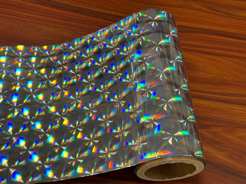 Moisture Proof Bopp Lamination Film Roll With Holographic Film / Multiple Extrusion