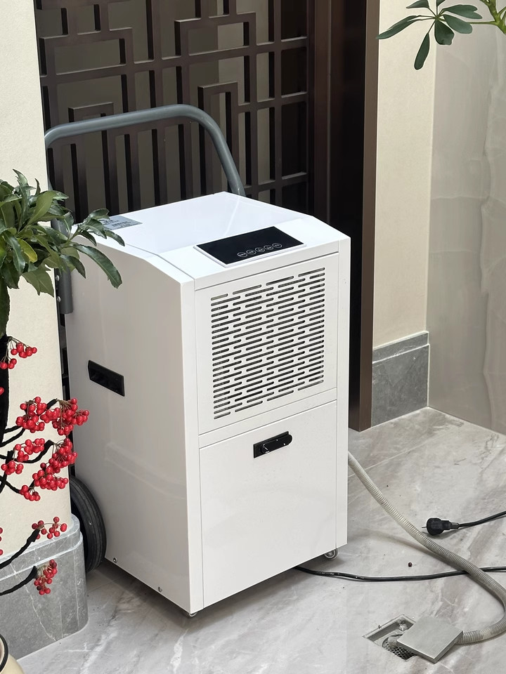 156 liters per hour dehumidifier for indoor use, greenhouse dehumidifier, industrial dehumidifier, warehouse dehumidifier