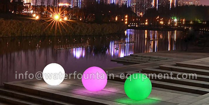 Outdoor Floating Solar Pool Lights , Ball Waterproof LED Light With Remote Controller