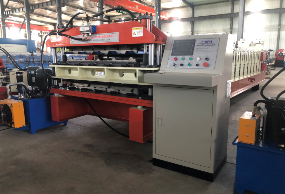 Double layer of metal roofing sheet machine
