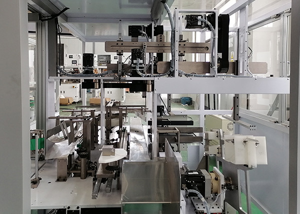 Professinal Automatic Stacking Machine For Sanitary Napkin Pads / Newborn Daiper