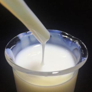 China Superior Water Resistance Acrylic Emulsion For High Fastness Ink wholesale