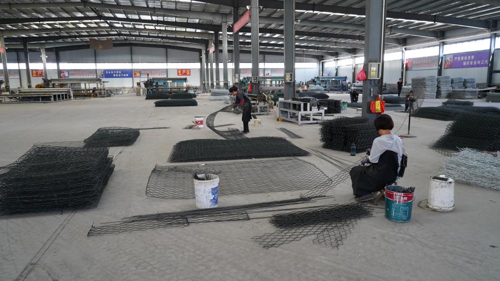 2x1x1m Welded Gabion Retaining Wall Heavy Duty Direct PVC Coated Wire Gauge 3.0mm-8.0mm