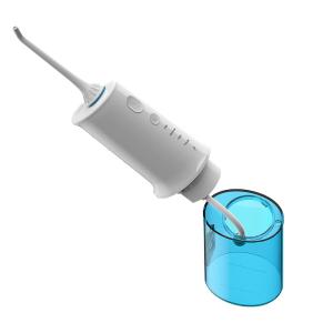 China IPX7 Waterproof Tank Water Flosser USB Charging Nicefeel Portable Oral Irrigator wholesale