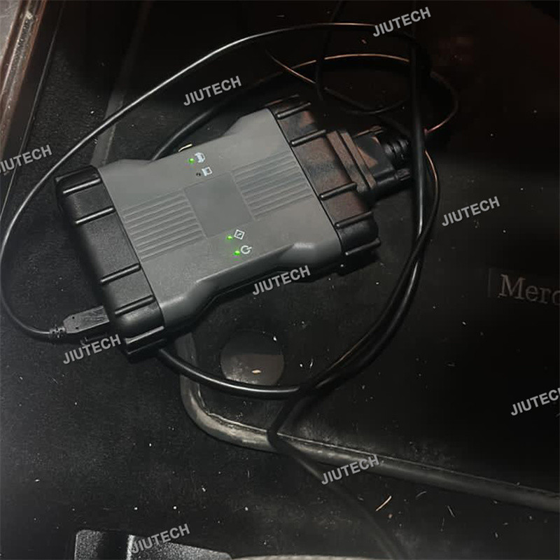 MB Star C6 DOIP WIFI Support CAN BUS with Software SSD Multiplexer Vci Diagnosis Tool SD Connect and F110 tablet