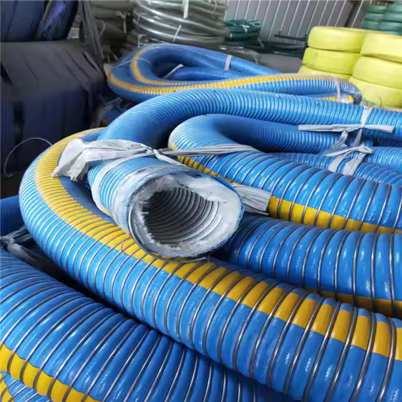 Flexible Composite Cargo Hose Coupling Assembly Blue Chemical Oil Resistant