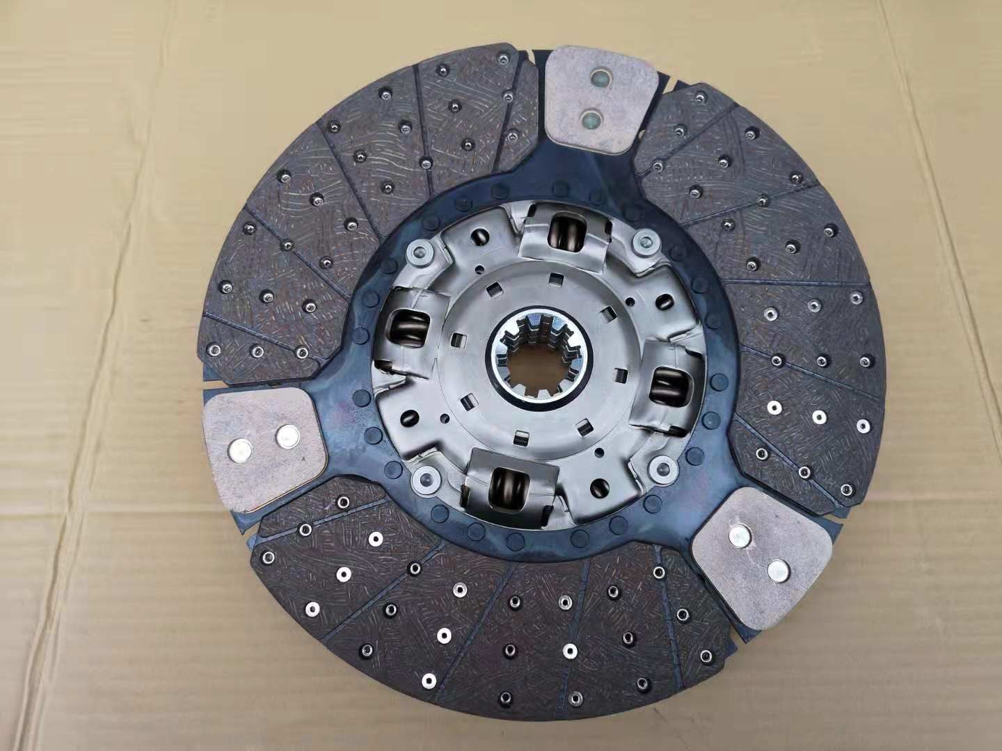 ISUZU Clutch Disc 430*10 1312408651 CYH 6WF1 Metal Material High Precision