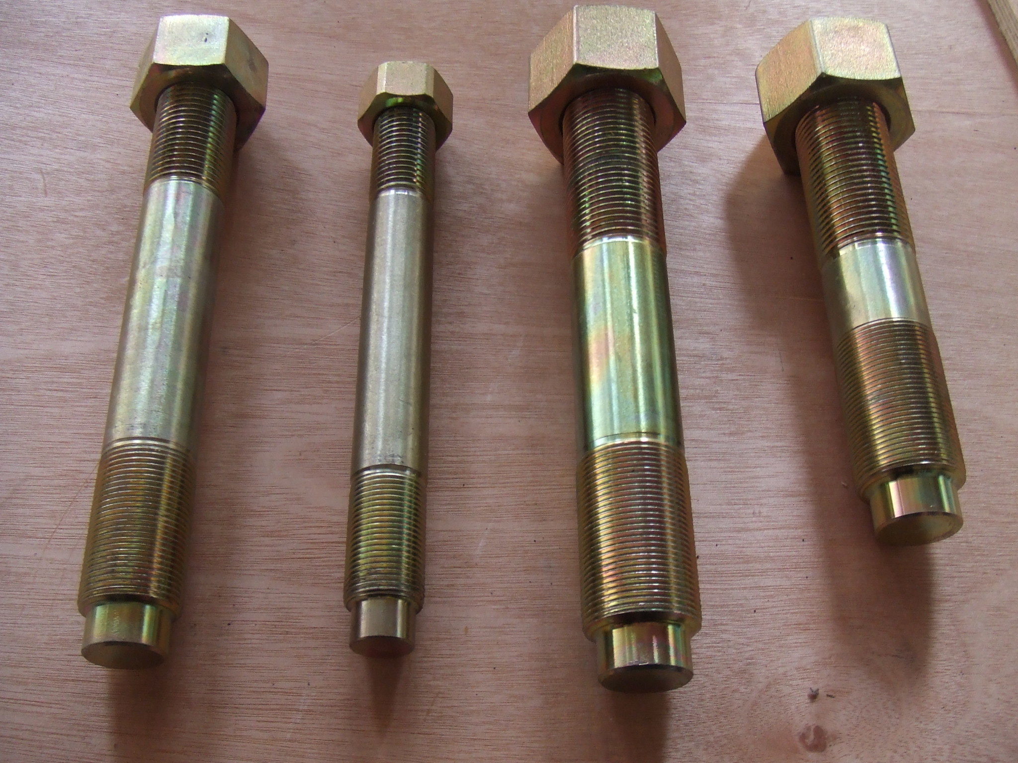 China BOMCO triplex mud pump F1300 Fluid end studded Assembly AH130101050100 6 1/2 Liner AH000003-033600AH36002-05 .05