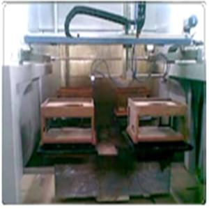 China Reciprocating 220V 5 Axis Spray Painting Machine For Wooden Box wholesale
