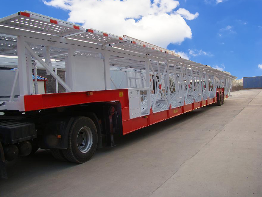 3 Axles Car Carrier Semi Trailer with Steel Material and 40000KG Payload