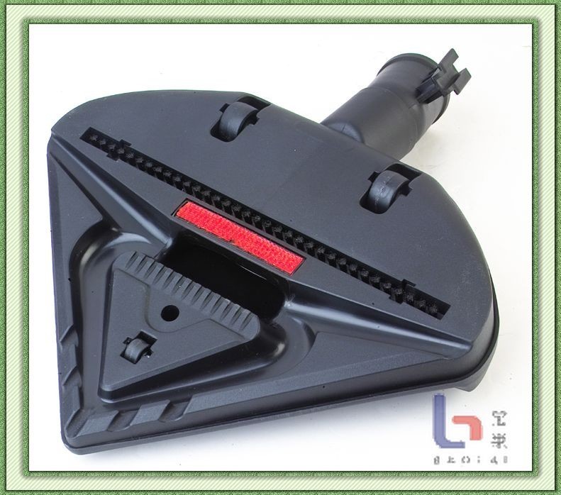 Triangle brush vacuum cleaner floor brush with pp plate 32mm diameter