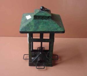 China OEM Die Casting Anti Squirrel Bird Feeder Zinc Ally Bird Feeding Tools wholesale