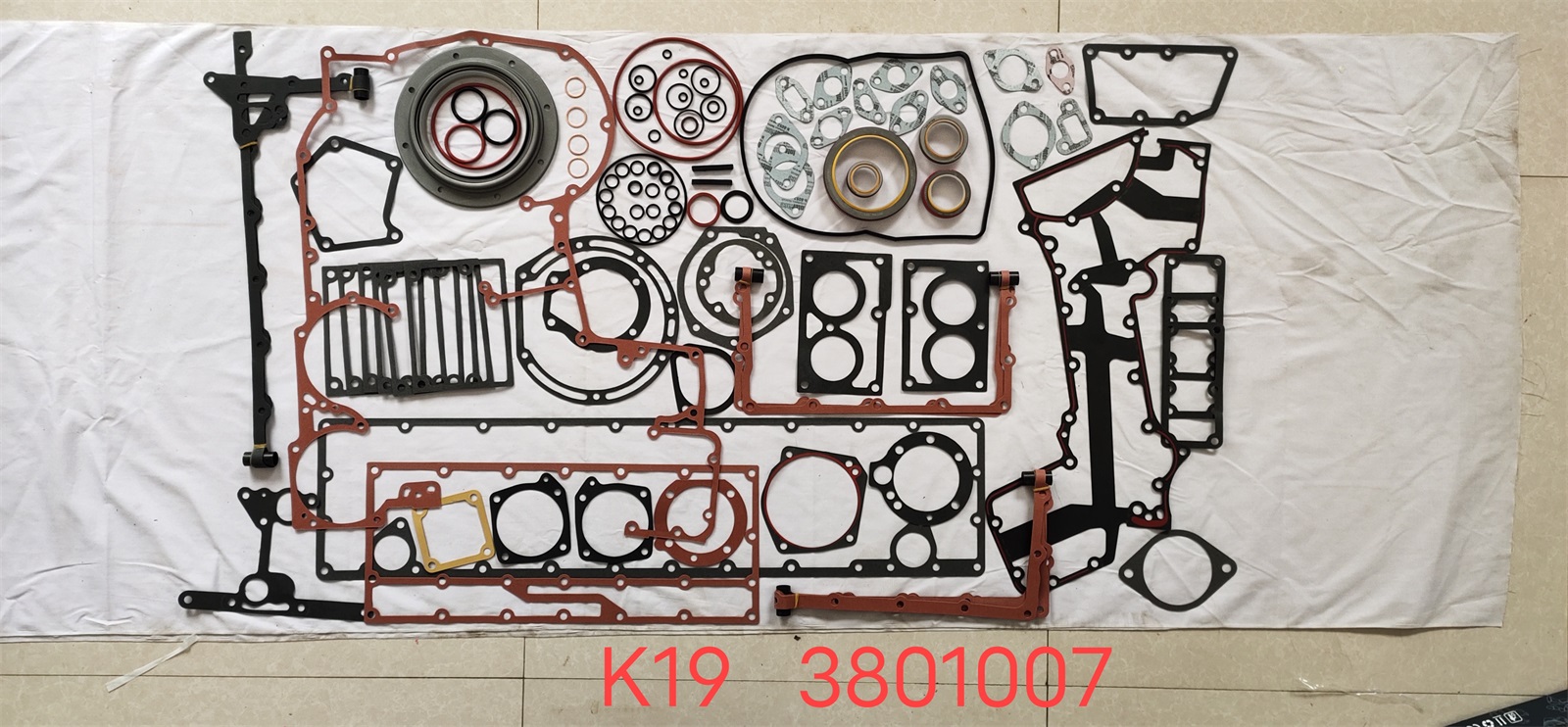 OE NO 3801330 3801468 Diesel Engine Upper Engine Gasket Set Cummins NT855