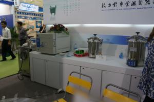 China Small Table Top Autoclave Steam Sterilizer Machine For Laboratory / Clinic wholesale