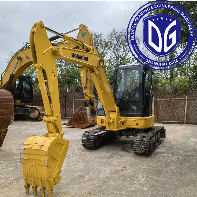 Komatsu PC55 excavator with excellent power durability and high efficiency Japanese Komatsu 5.5ton PC55 small excavator