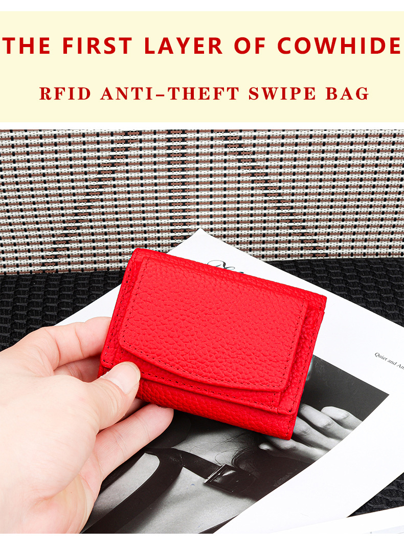 Short Fashion Women's Wallet with Large Capacity Multi-card Slots and Anti-theft Design