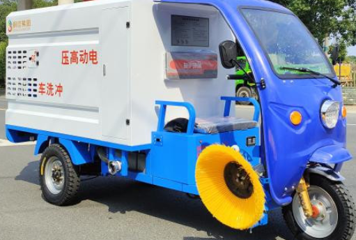 2 Passengers High Pressure New Energy Electric Sanitation Vehicle