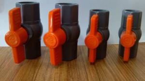 China PVC ball valves and pipe fittings plastic mold wholesale