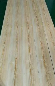 China Natural Pine Wood Veneer Pine Sliced Veneer Crown Pine Veneer for Furniture Door and Plywood Industry wholesale