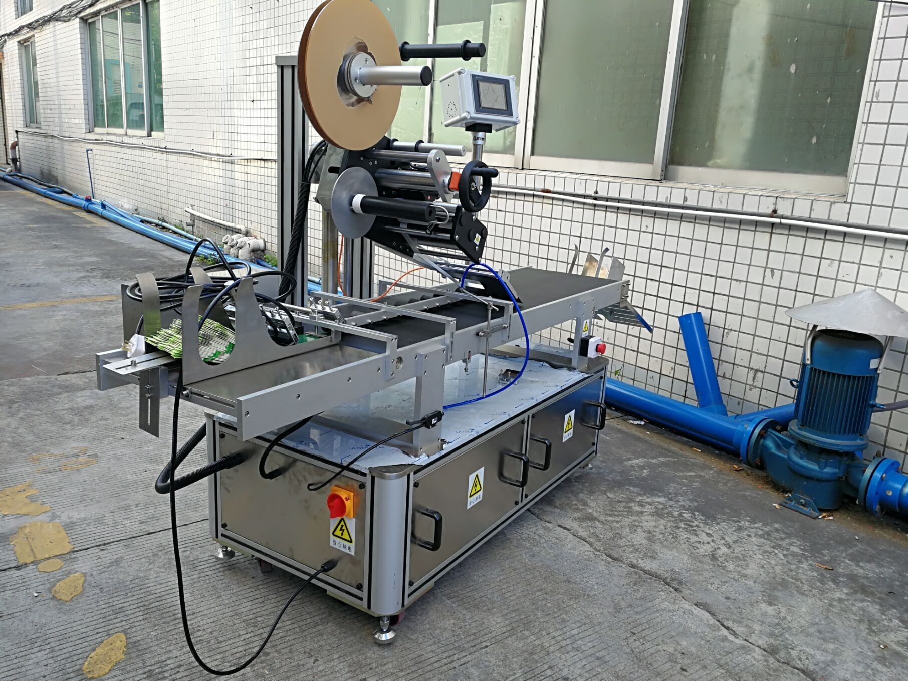 Pressure Sensitive Top Labeling machine / Automatic Self Adhesive Labeler