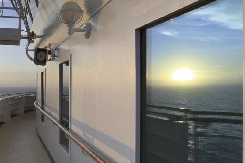 Protecting Privacy Self Adhesive Window Film Total Solar Energy Rejected