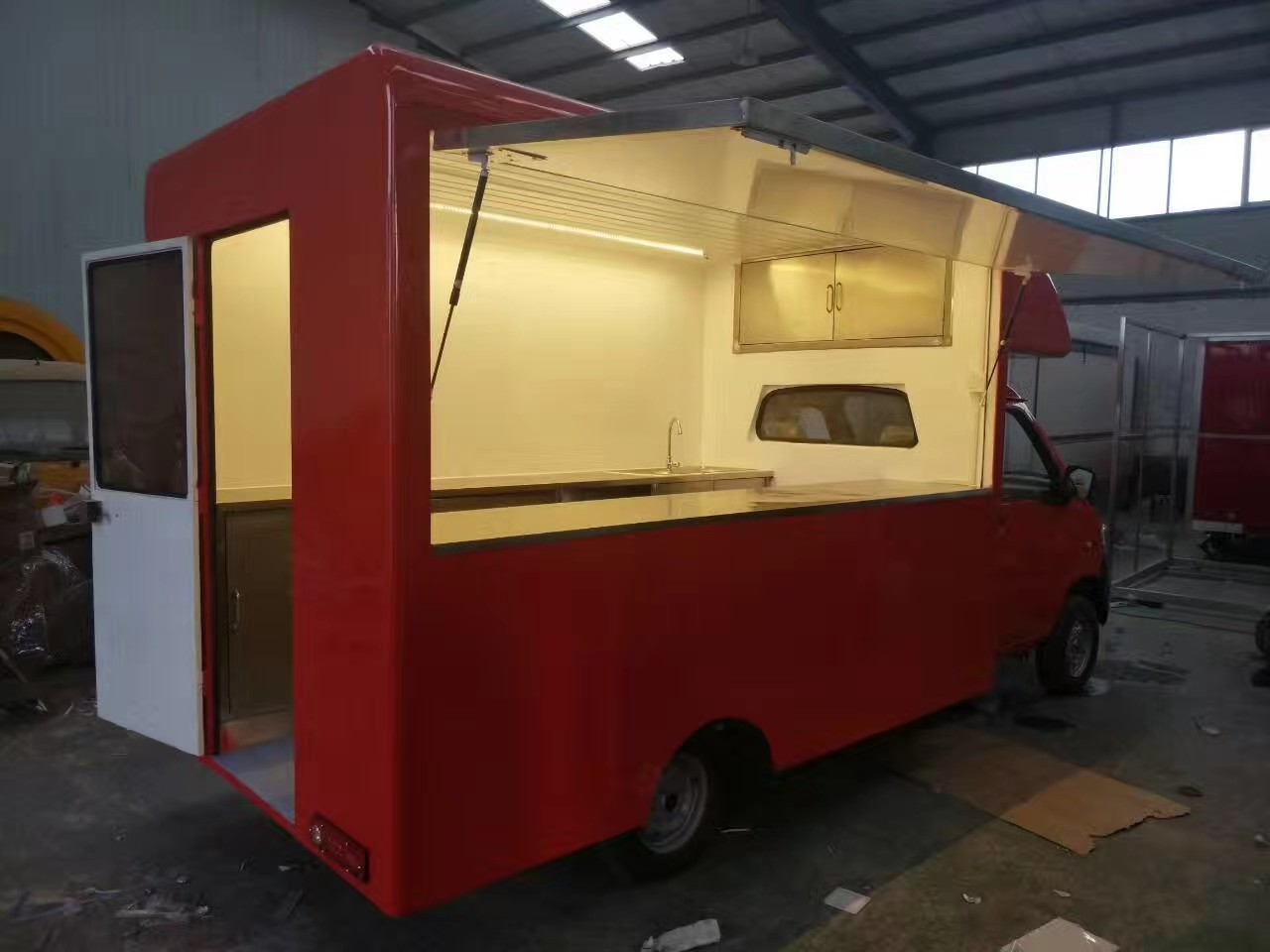 Multifunctional Food Trailer/Coffee Food Truck with Baking Equipment/ Pizza Hamburger Camper Cart