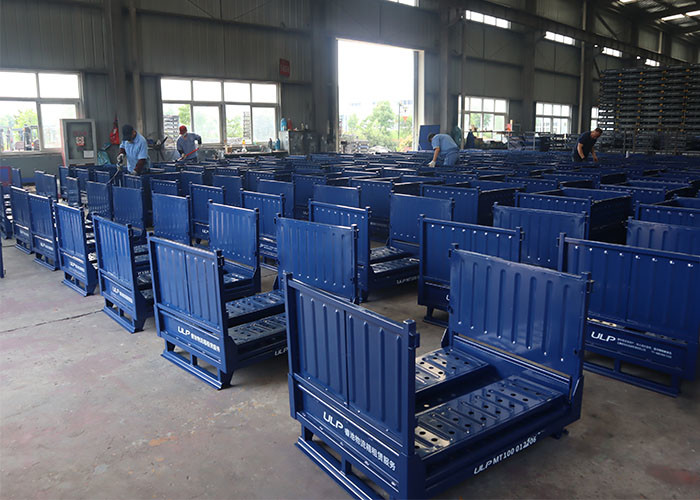 Convenient And Efficient Storage Stackable Pallet Cages 50mm X 50mm Mesh