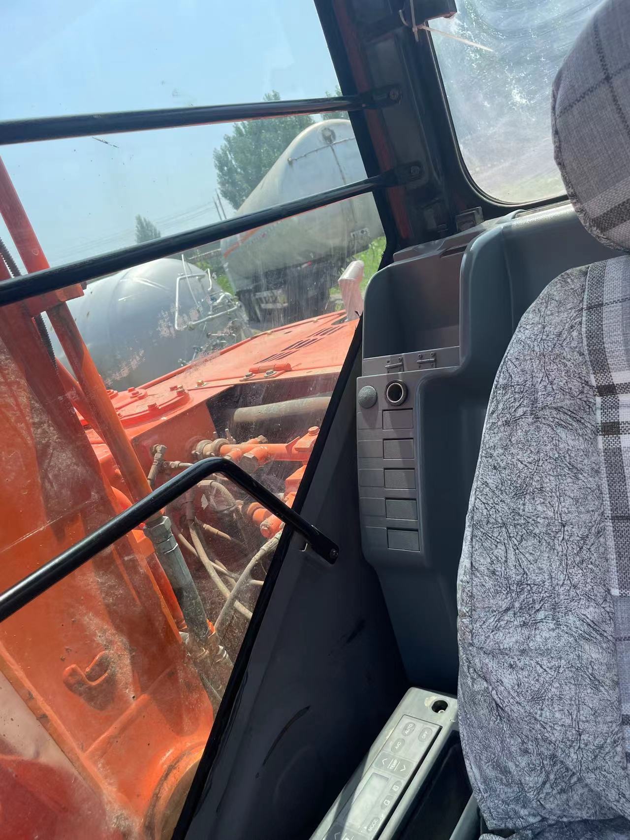 Used mini excavator Hitachi 50U digger small used machinery 5 tons second hand used rubber track mini excavators
