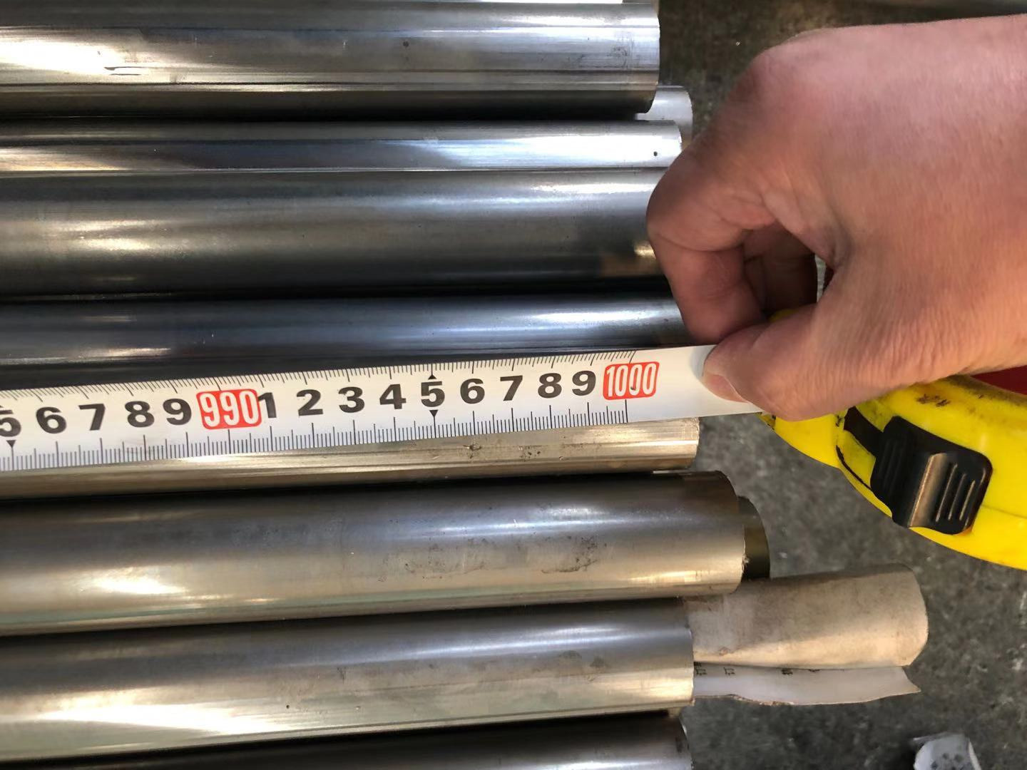 Hot Rolled 304 Seamless SS Steel Pipe 300 Series 301L 304N 310S S32305 316Ti