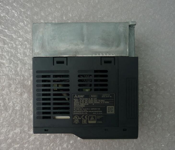 FR-D720S-0.4K-CHT Mitsubishi Inverter FR-D700 Series 3-phase 400V Mitsubishi Variable Frequency Inverter