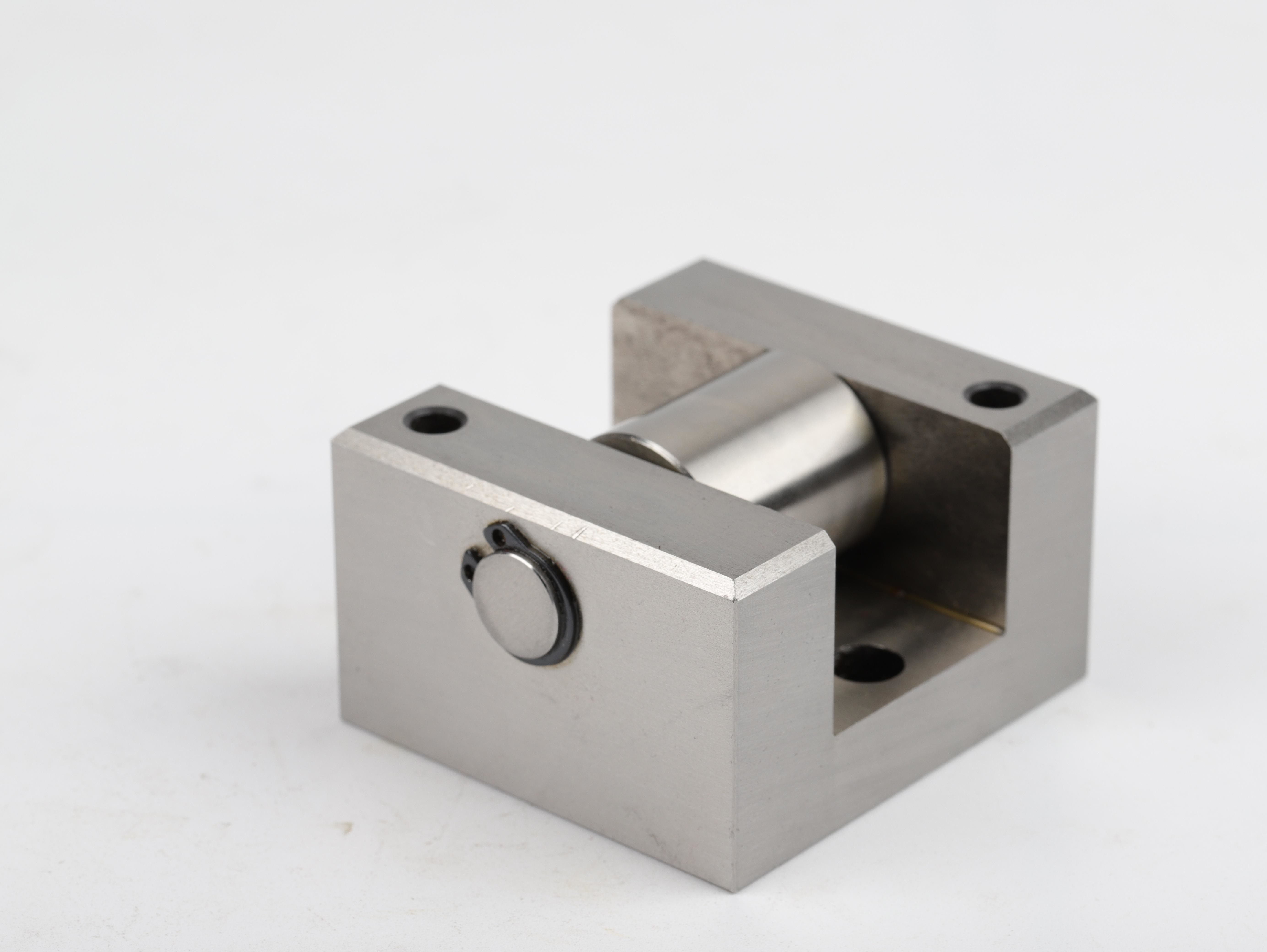 Material 1.2313 Round Taper -60HRC Interlocks Locating Block