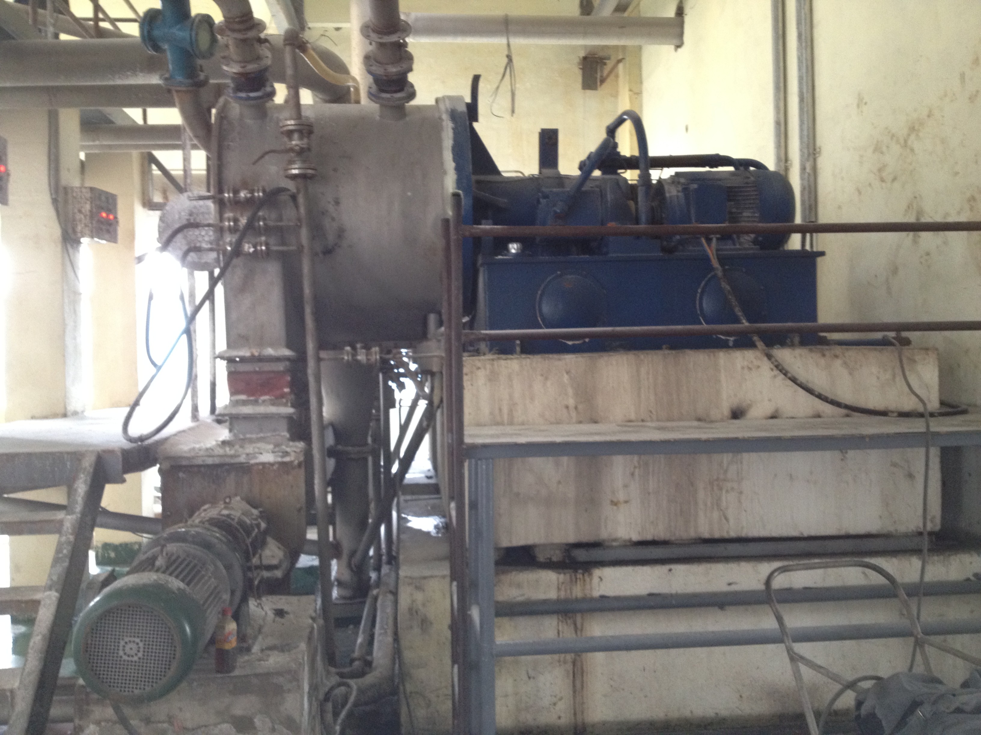 2 Stage Pusher Centrifuge Dewatering Salt Centrifuge Batch Type