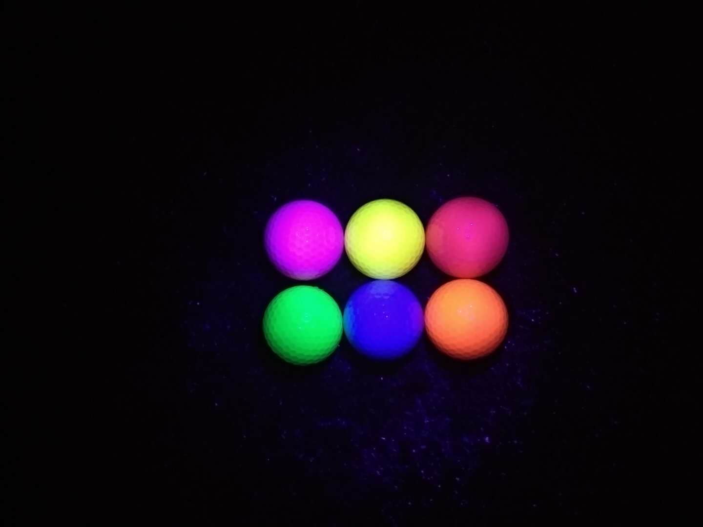 fluorescent golf ball golf balls fluorescent golf balls in black light (glow in uv )