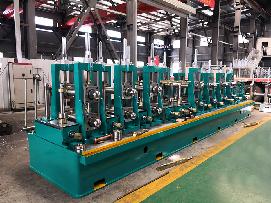 5000kg Mobile Guard Gutter Rolling Machine For Tile Forming